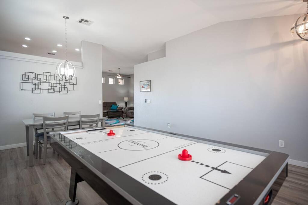 Gorgeous Las Vegas Home With Rv Parking المظهر الخارجي الصورة